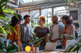 Travailler dans le secteur social : Profils recherchés et parcours possibles