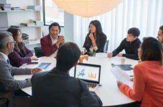 La blockchain au service du marketing crypto : comment instaurer une confiance durable ?